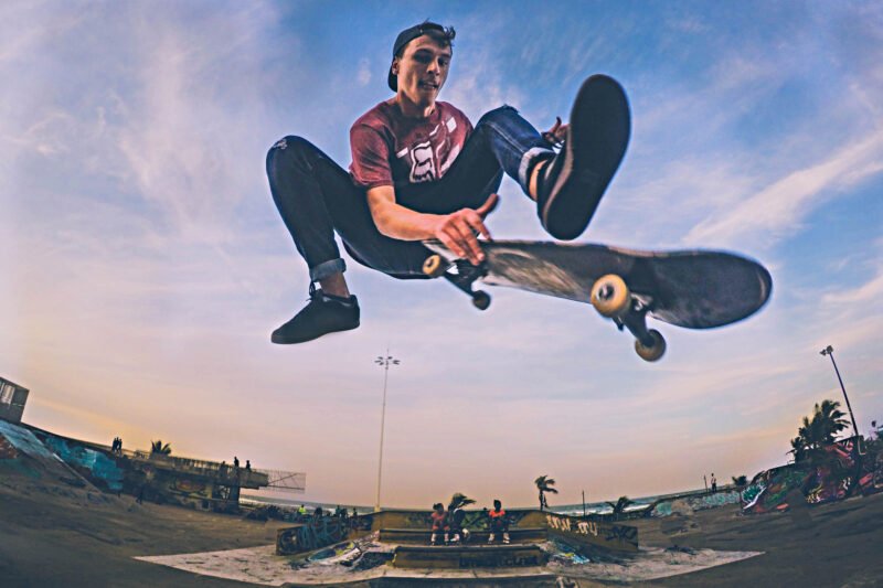 Skateboarding: Dari Hobi Pantai Hingga Fenomena Global