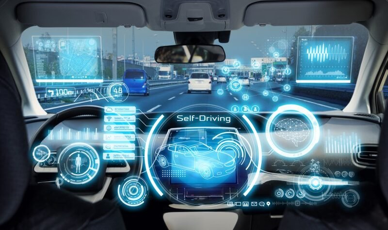 Tentu, mari kita telaah perkembangan teknologi mobil swakemudi dalam sebuah artikel yang informatif dan mudah dipahami.