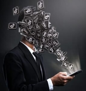 TikTok dan Nada Perubahan: Bagaimana Platform Video Pendek Ini Mengubah Industri Musik