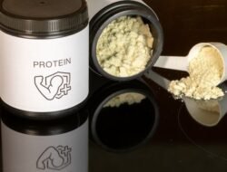 Tentu, mari kita bahas secara mendalam mengenai manfaat protein shake untuk otot, dengan bahasa yang mudah dipahami dan relevan bagi pembaca umum.