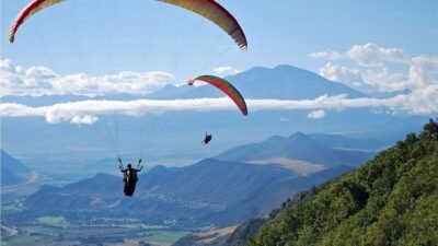 Melayang di Angkasa: Panduan Lengkap Persiapan Sebelum Mencoba Paragliding